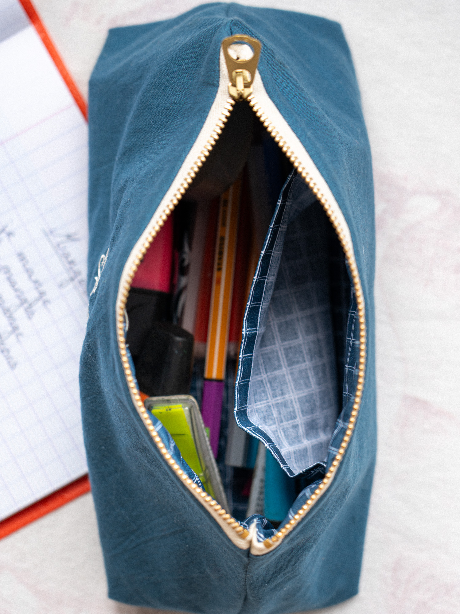 032-trousse-WEB-1498-050625-A7406492-nahen