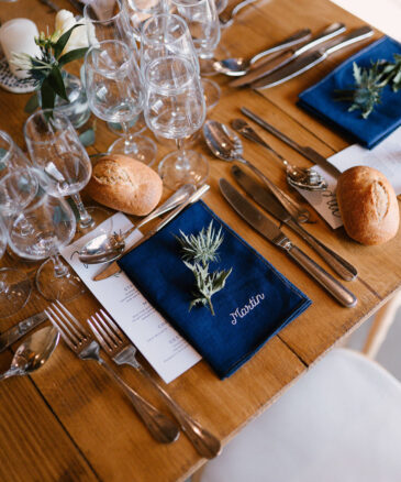Serviettes de table Bleu Blanc pour une table de mariage