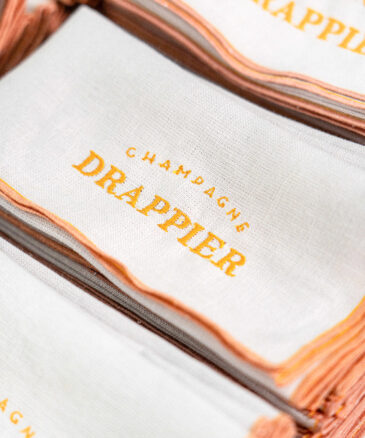 Serviettes de table personnalisées pour la maison Champagne Drappier