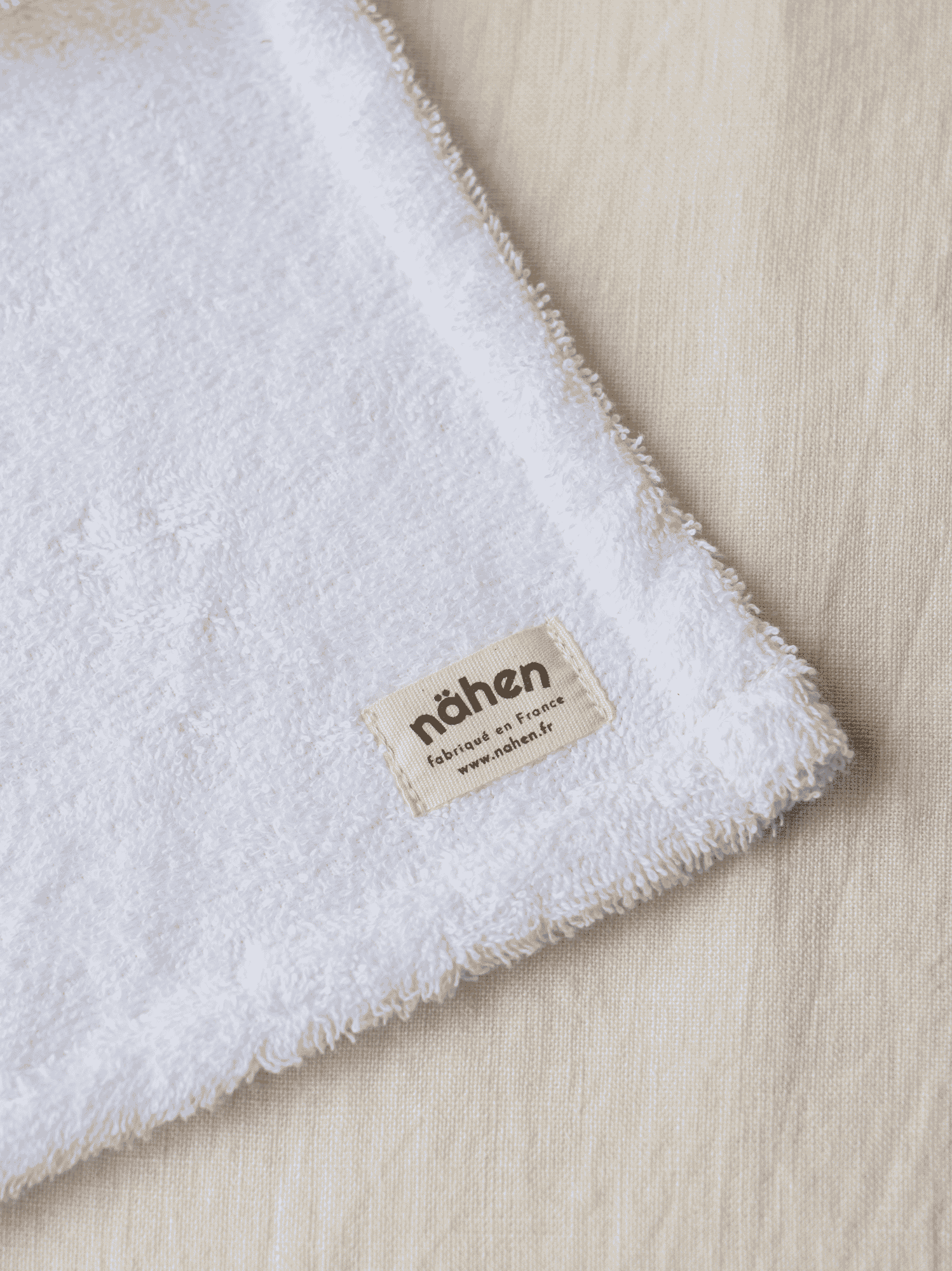 Cape de bain_BB_Blanc 02